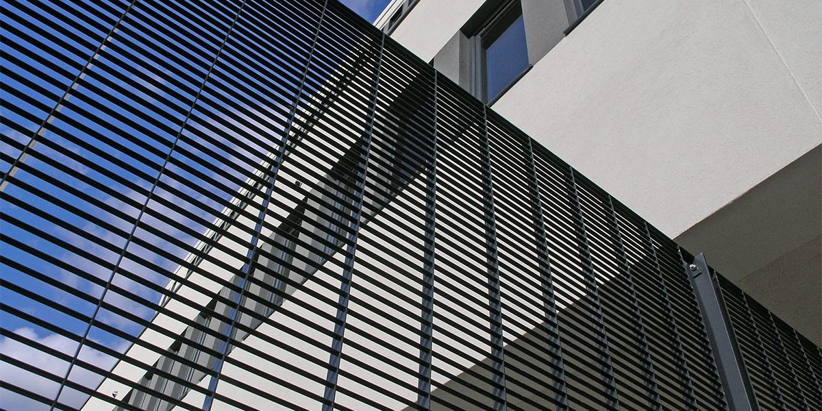 Torino 22 Channelsea House grating fence