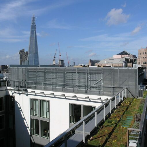 Micro 15 Stereo 4H Hilton Tower London roof top sreening 18