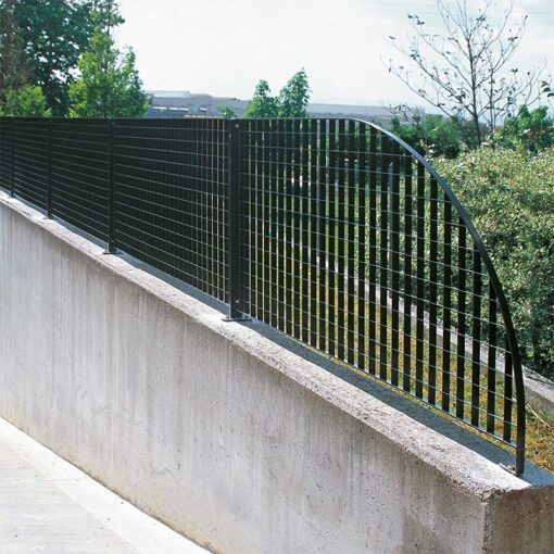 LF Garda pressure locked steel grating fence 9