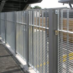Torono 22 barrier grating fence Abbey Wood Station 2