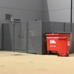 Italia Bin Stores 36 Italia 80 Ashford Retail Park bin store 04