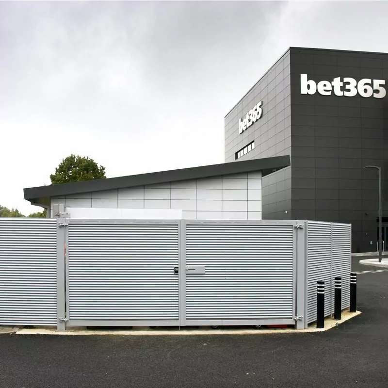 Italia Bin Stores 14 lf Italia 100 wheelie bin store bet 365 3