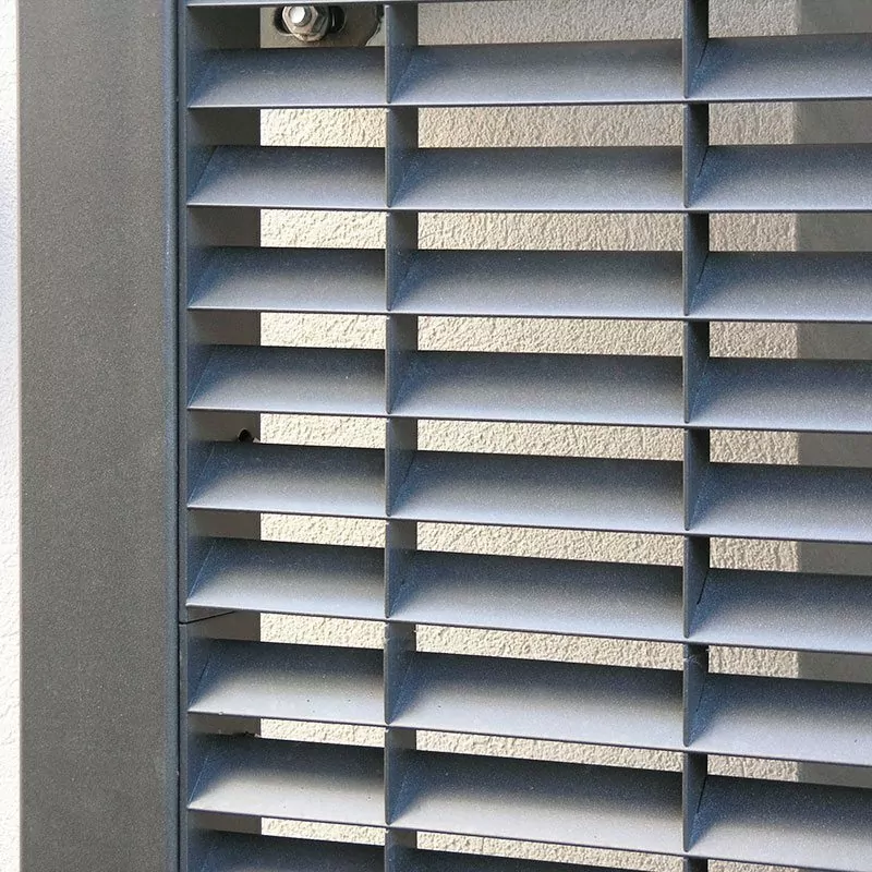 DeltaBox 70 balcony screen