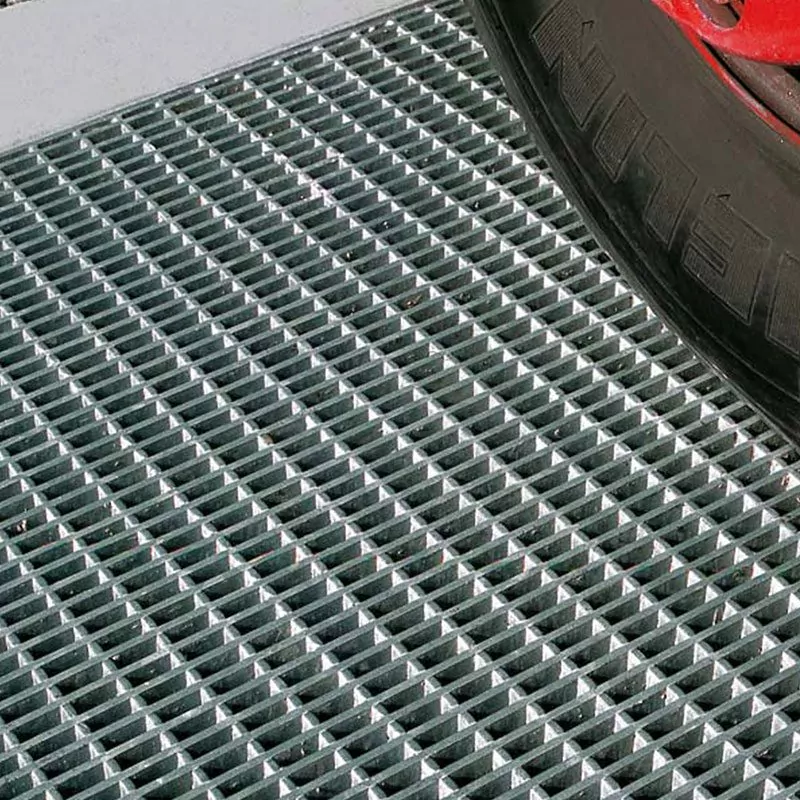 Floor Grating - Safety Grating 22 PLX 22x66 steel grating vehicle loading