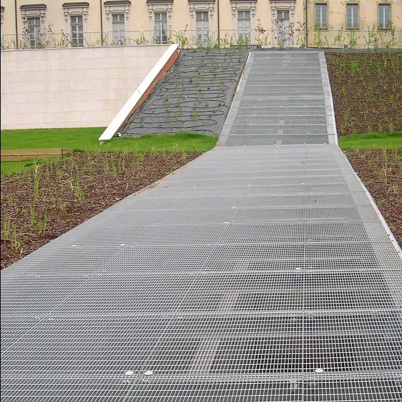 EF Piazza 25x76-06