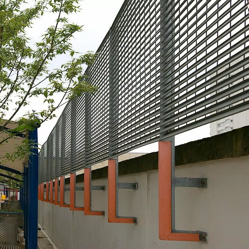 Italia-100 Louvre Screening 20 Italia 100 Wandsworth fence screen-07