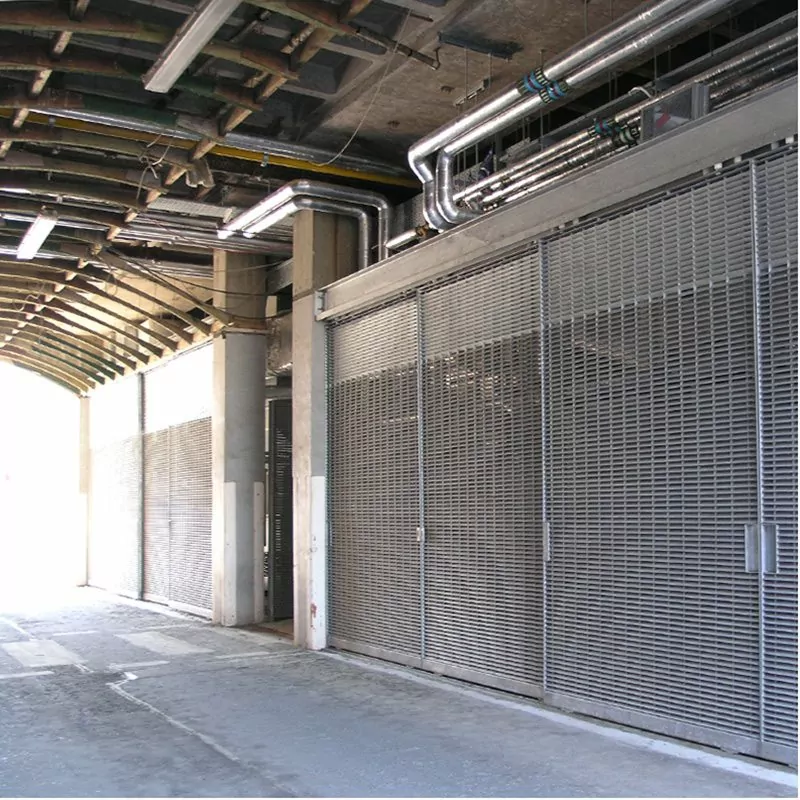 Louvre panels plant housing DeltaWing 90 Caledonian University 2