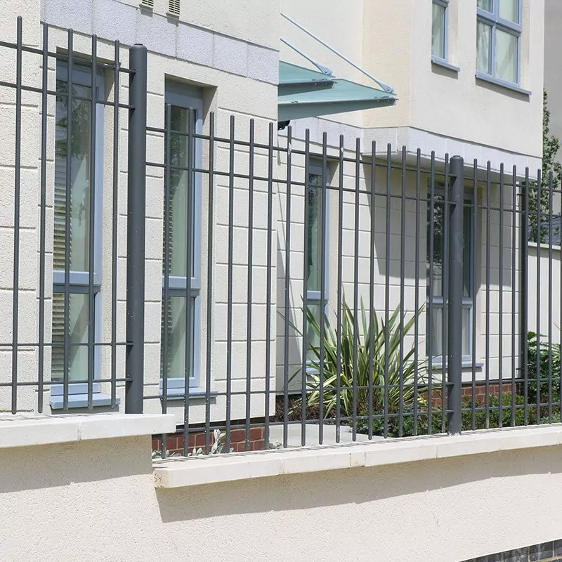 Modena bespoke railing Springhead Park Ebbsfleet 11