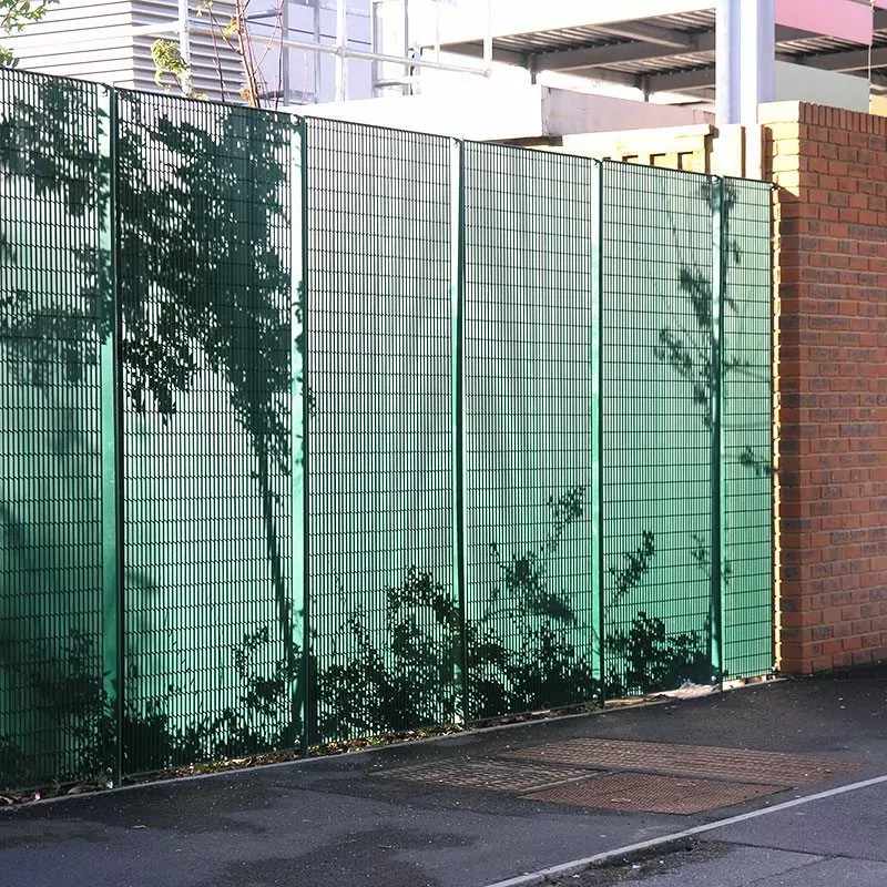 Novara 25 Rokeby School grating fence 14