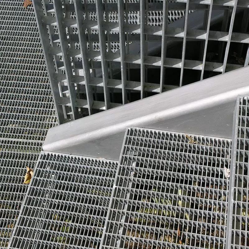 Floor Grating - Safety Grating 25 PL 33x11 50x3 Bradfield College flooring 19