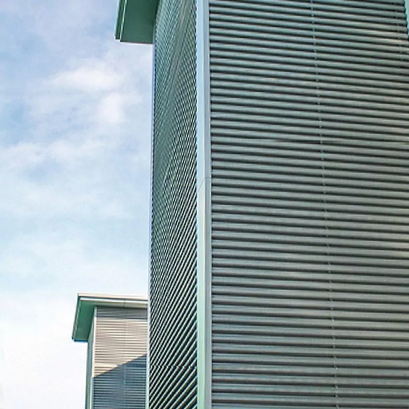 Corona & CoronaBrise 14 CoronaBrise louvred wall cladding steel panels green 3