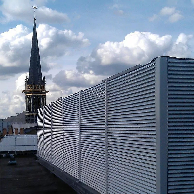 Italia 100 steel louvre roof plant housing screen 1