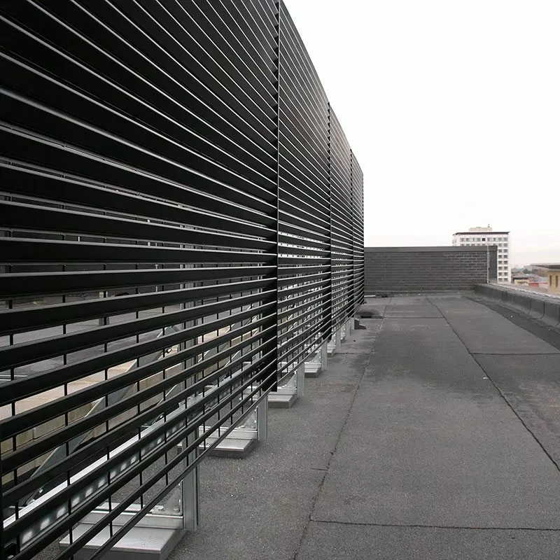 Italia 80 Dakota Hotel roof top screening 10