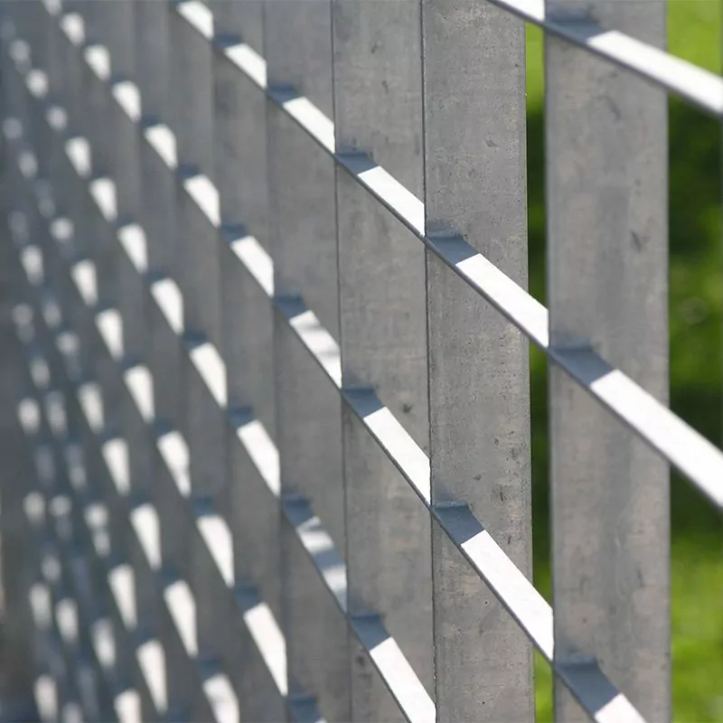 LF Garda pressure locked steel grating fence 8