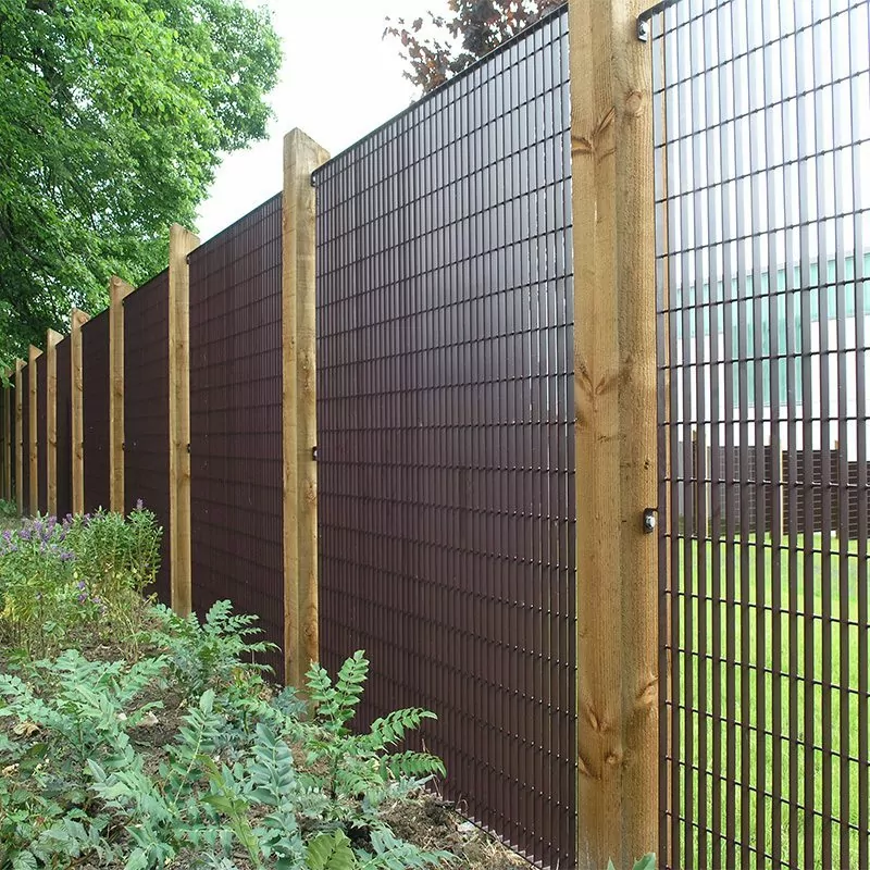 Novara-34 6 LF Novara 34 grating fence Toronto Primary School 1