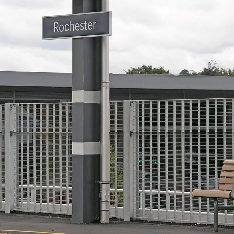 Torino 33 barrier grating fence Rochester 11