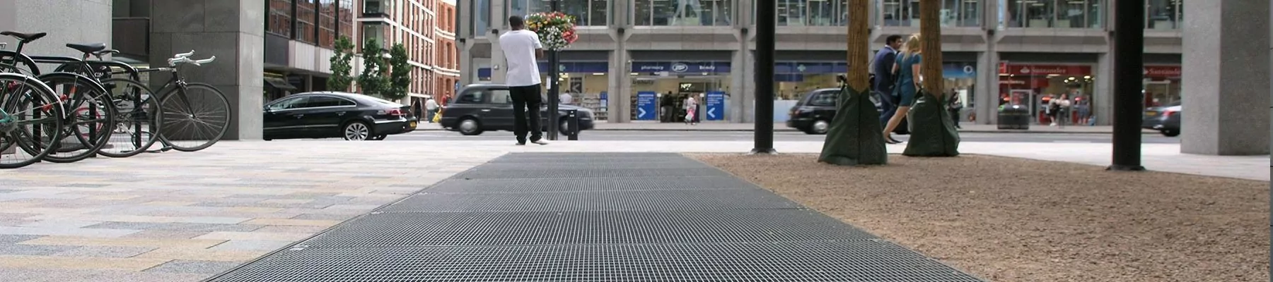 Banner LangFulton heel proof floor grating PL 44x11 Zig Zag 6 Banner LangFulton heel proof floor grating PL 44x11 Zig Zag 6