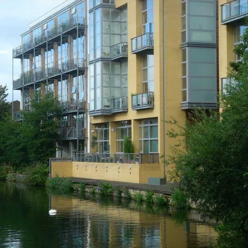 Micro 34 balcony balustrade Benyon Wharf 6
