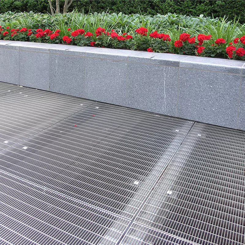Stainless Steel Gratings 6 stainless steel floor grating Vista Chelsea Bridge 3