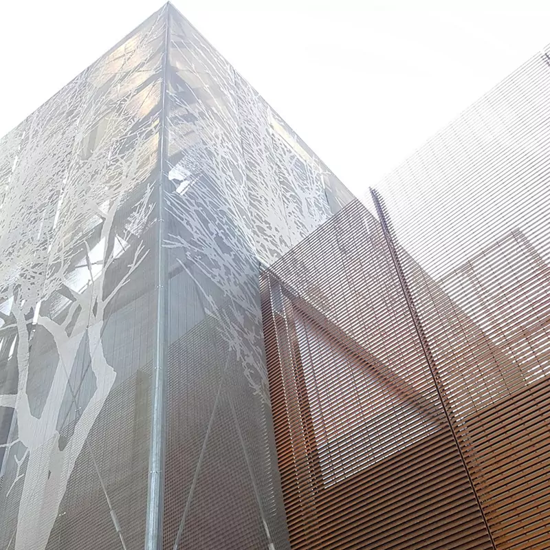 Italia corten louvre screen It1