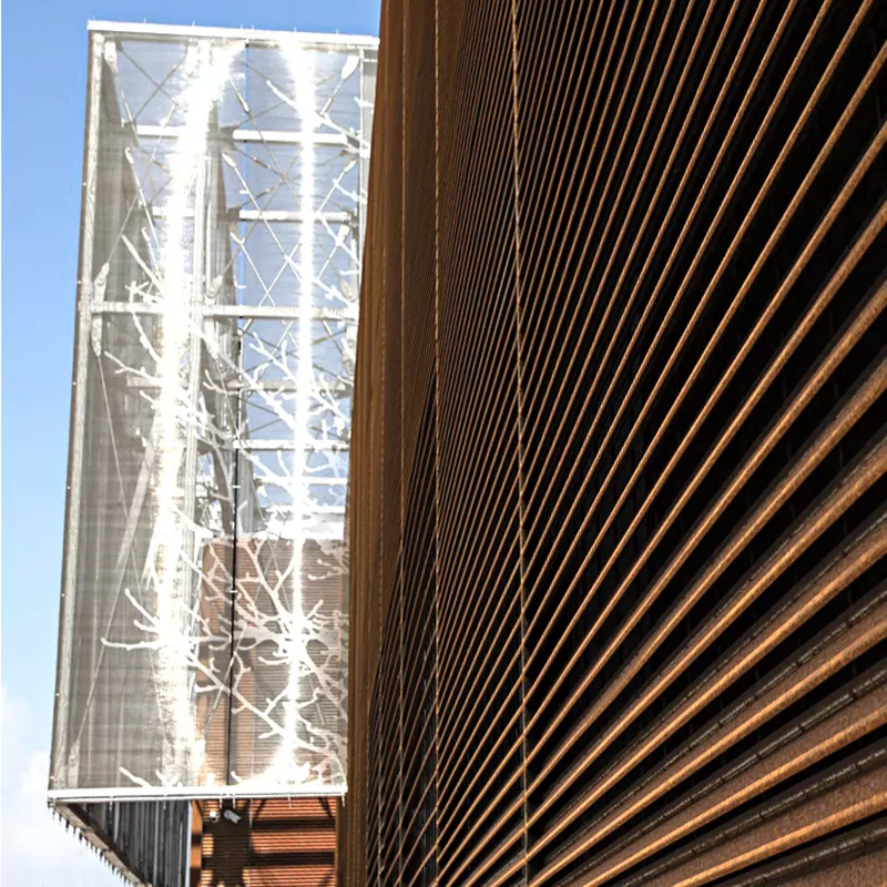 Italia corten louvre screen It2