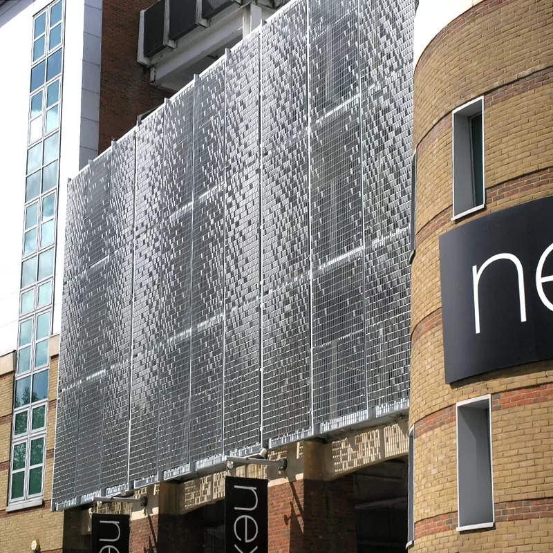 STEREO-KINETIC<sup>®</sup> Wall 15 Stereo kinetic wall cladding Basingstoke 23