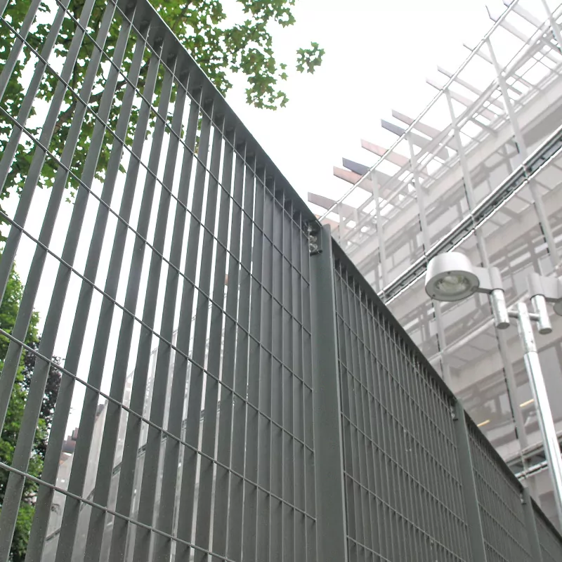 Novara-34 5 LF grating fence balustrade Novara 34 Holland Park School 21