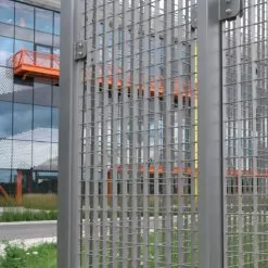 Verona 25 MUGA sports grating fence Gainsborough School Stratford 7