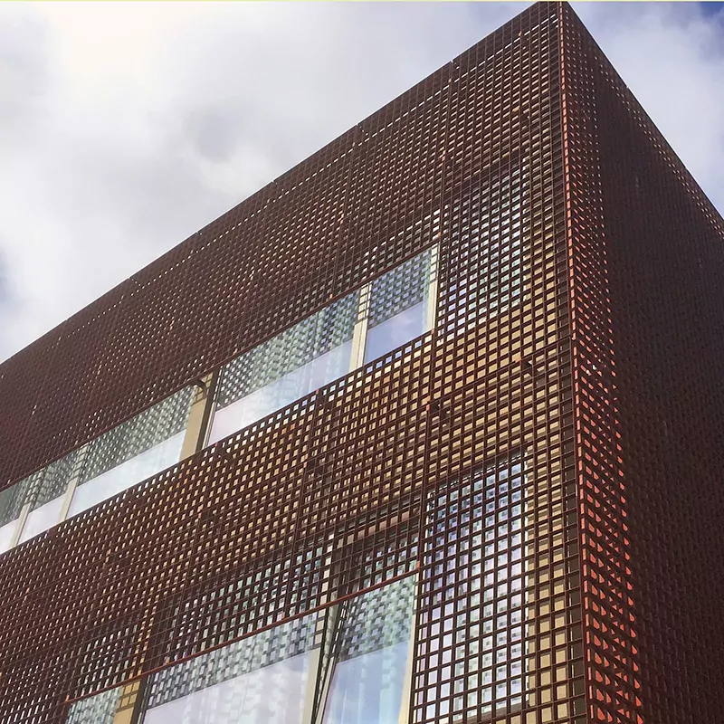 Piazza-132 11 Quattro 99 corten pressure locked grating 5